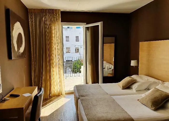 Windsor Tossa - Adults Only 16 3* توسا ذي مار