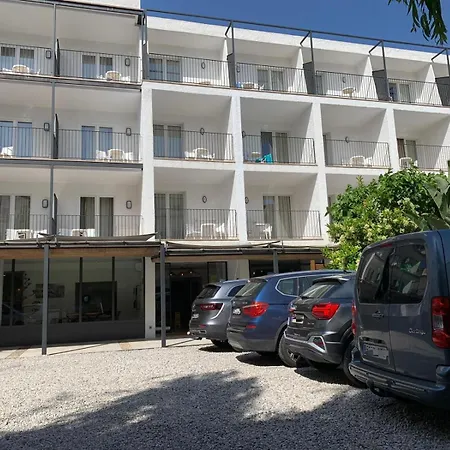 Hotel Windsor Tossa - Adults Only 16