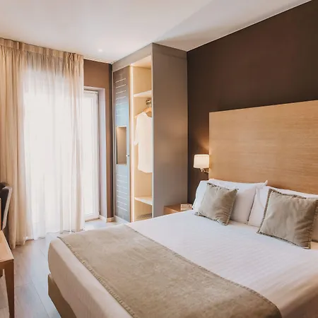 Hotel Windsor Tossa - Adults Only 16