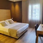 Windsor Tossa - Adults Only 16 3* توسا ذي مار