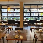 Windsor Tossa - Adults Only 16 توسا ذي مار