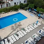 Windsor Tossa - Adults Only 16 3*