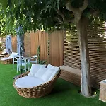 Windsor Tossa - Adults Only 16 توسا ذي مار